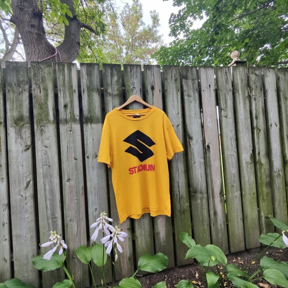 Official 'Justin Bieber' yellow stadium tour graphic t-shirt men's XL